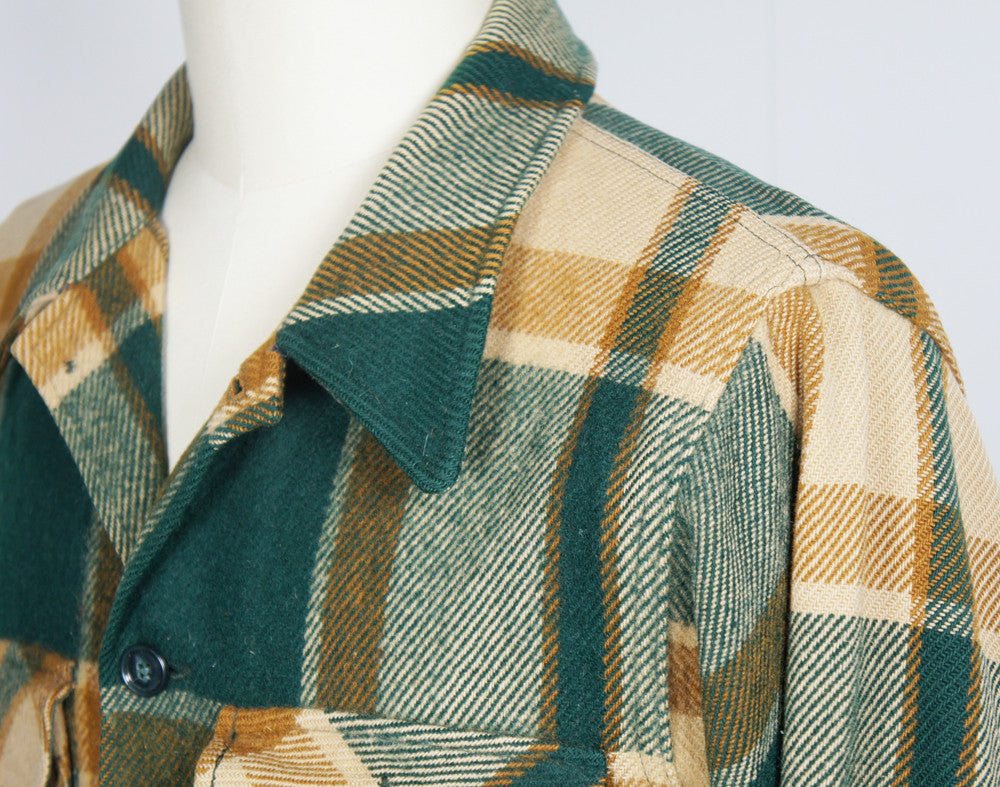 1960's Green & Brown Striped Plaid Woolrich Flannel Shirt Jacket - Size M