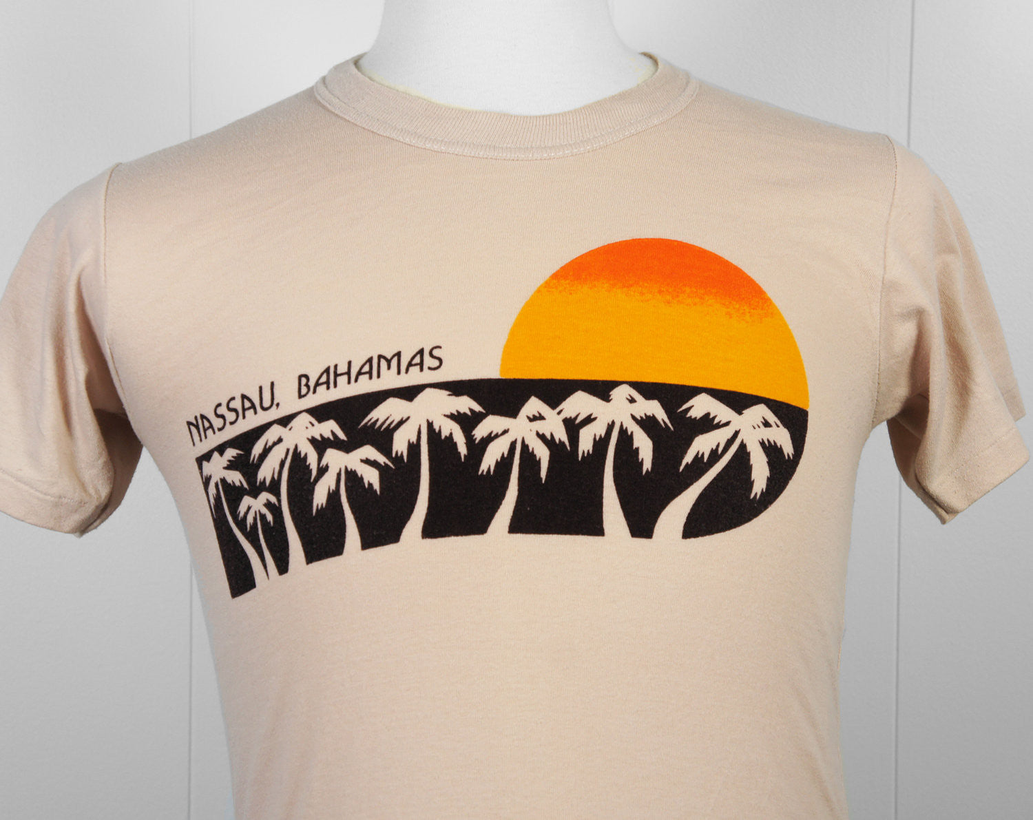 1970's Nassau, Bahamas T-Shirt - Size S