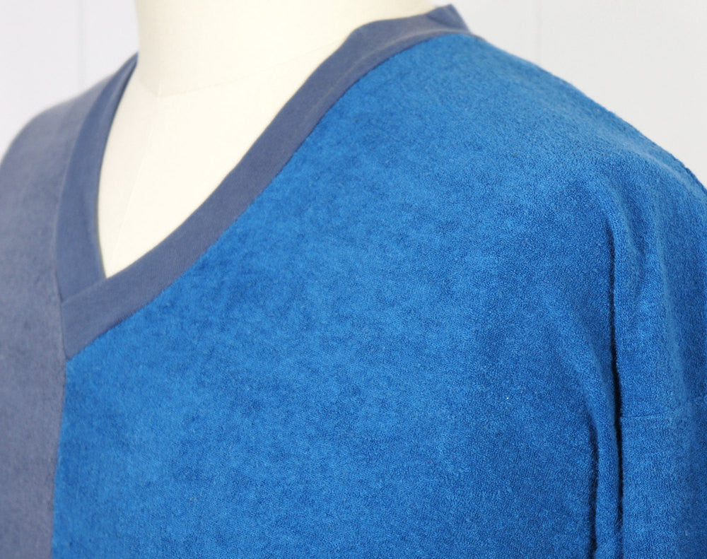 1970's Blue Color Block V-Neck Sweater - Size L